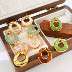 Concise colorful resin circle shape stainless steel earrings