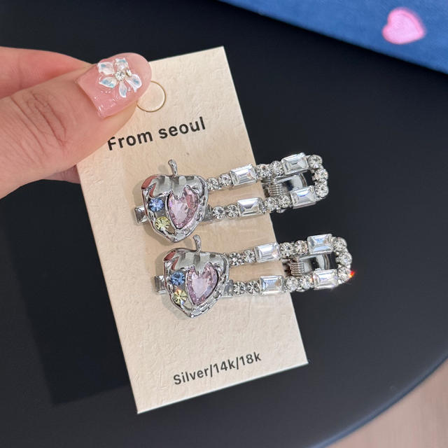 Korean-Style Sparkling Diamond Hair Clip for Women 2026 New Fashion Exquisite Side Hairpin Hair Accessory with a Light Luxury Design
