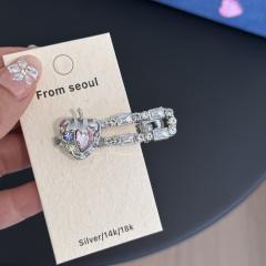 Korean-Style Sparkling Diamond Hair Clip for Women 2026 New Fashion Exquisite Side Hairpin Hair Accessory with a Light Luxury Design