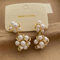 Retro Entwined Pearl Earrings for Women