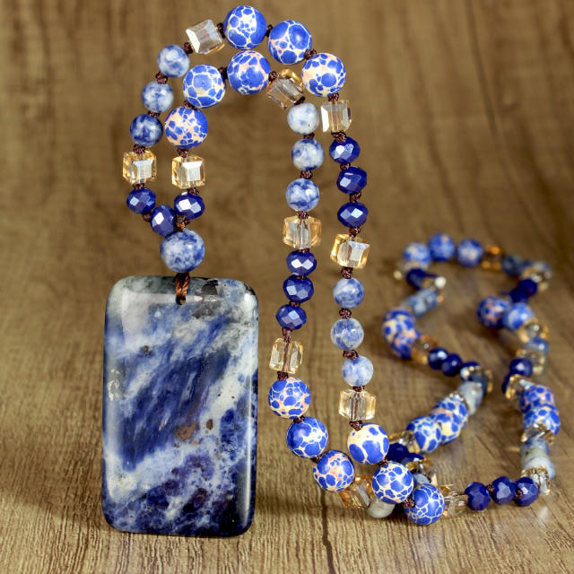 Best-Selling Bohemian Style Natural Stone Necklace for Women