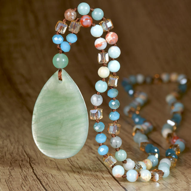Best-Selling Bohemian Style Natural Stone Necklace for Women