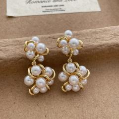 Retro Entwined Pearl Earrings for Women