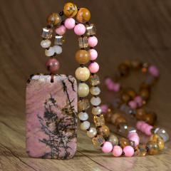 Best-Selling Bohemian Style Natural Stone Necklace for Women