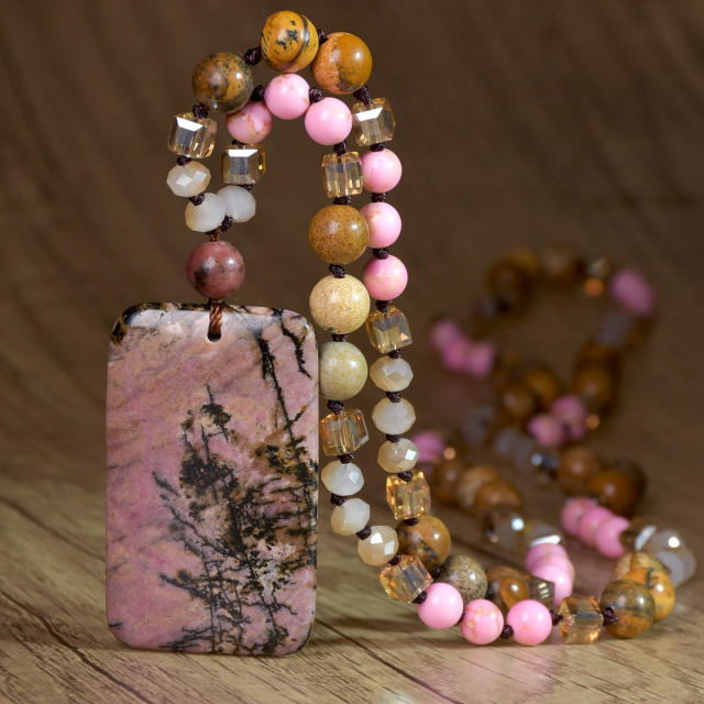 Best-Selling Bohemian Style Natural Stone Necklace for Women
