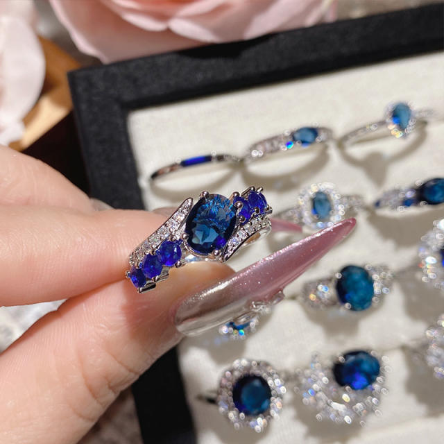 New Blue Corundum Color Treasure Ring French Luxury High Imitation Natural Diopside Ring