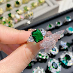 Luxury elegant emerald full diamond ring gold plated crystal ring