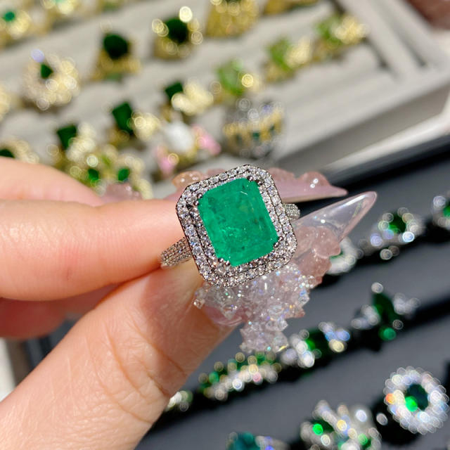 Luxury elegant emerald full diamond ring gold plated crystal ring