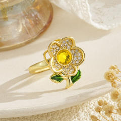 Floral Rotating Ring Fashionable Stress-Relief Jewelry Light Luxury Zircon-Encrusted Butterfly Ring