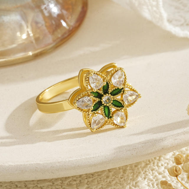 Floral Rotating Ring Fashionable Stress-Relief Jewelry Light Luxury Zircon-Encrusted Butterfly Ring