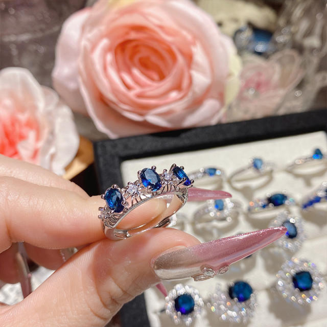 New Blue Corundum Color Treasure Ring French Luxury High Imitation Natural Diopside Ring