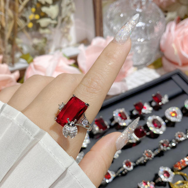 Luxury color treasure imitation ruby ring female dinner red corundum all-Match ring
