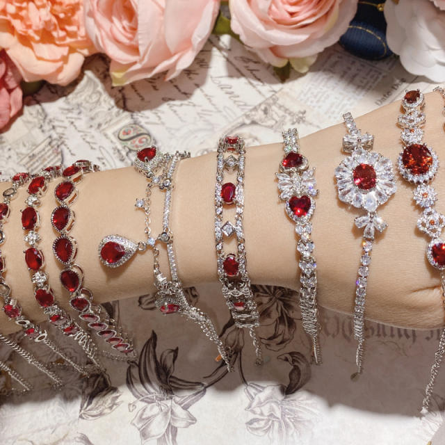 Delicate pomegranate ruby bracelet antique plated 18K gold full Diamond banquet water drop bracelet
