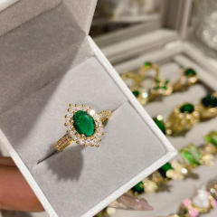 Luxury elegant emerald full diamond ring gold plated crystal ring