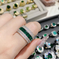 Luxury elegant emerald full diamond ring gold plated crystal ring