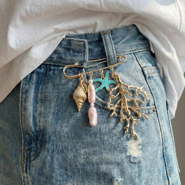 Exaggerated Coral Oil-Drip Starfish Baroque Pearl Brooch with Creative Ocean Elements for Pants Waistband