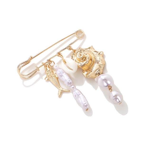 Exaggerated Colorful Conch Shell Tropical Fish Brooch with Ocean Elements Waist-Tightening Pin Waist-Cinching Accessory