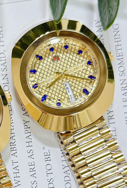 Popular Watch Steel Band Vintage Style Simple Calendar Watch