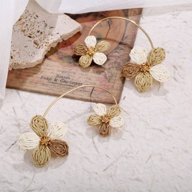 Spring Summer Raffia Flower Earrings with Arc-Shaped
