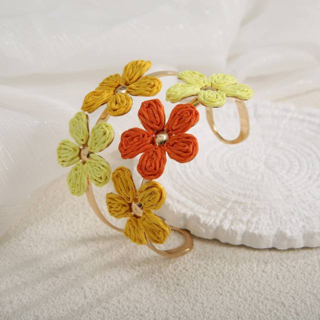 Hot-Selling Raffia Flower Bracelet for Women Simple Double-Row Hand-Woven Adjustable Open bangle