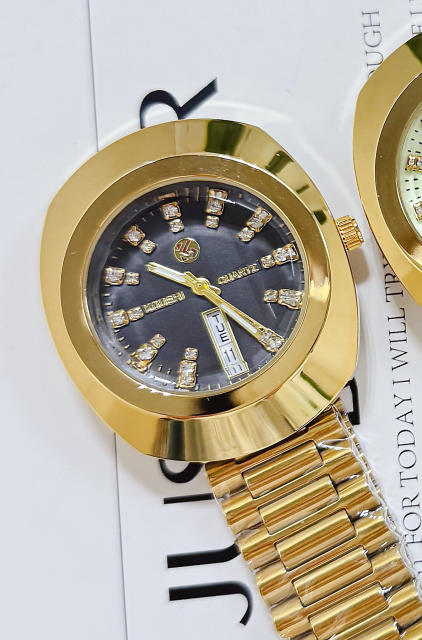 Popular Watch Steel Band Vintage Style Simple Calendar Watch