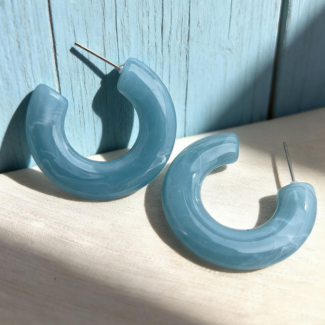 2026 New Acrylic Retro Earrings Simple C-Shaped Minimalist Style Ear Accessories