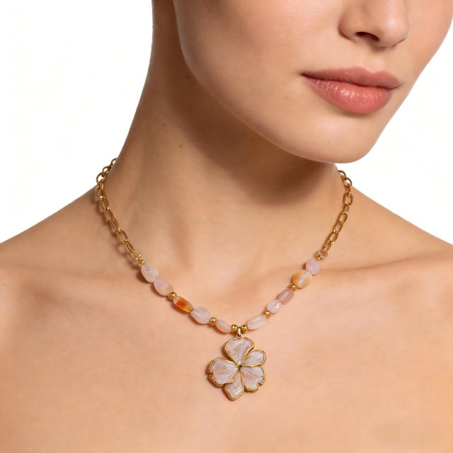 Fashion 18K Gold-Plated Stainless Steel necklace Natural Stone Beaded Four-Leaf Clover Pendant Necklace