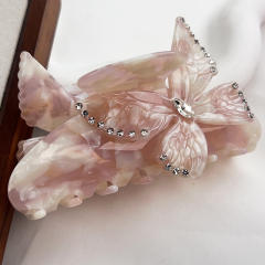 Rose quartz color