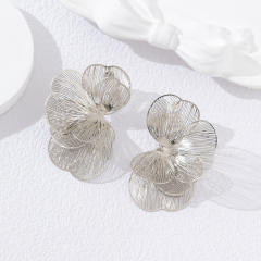 Hollow out Flower petal Earrings Fashionable Party Earrings
