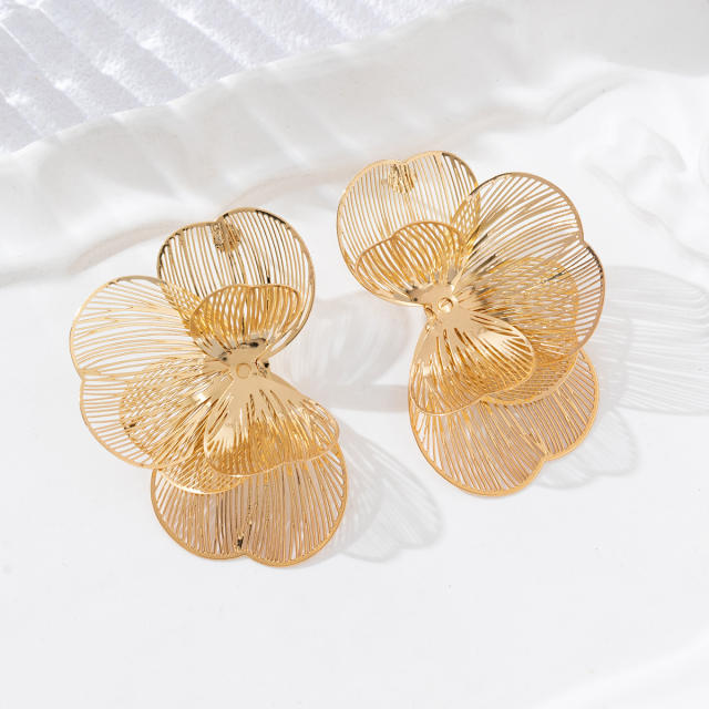 Hollow out Flower petal Earrings Fashionable Party Earrings