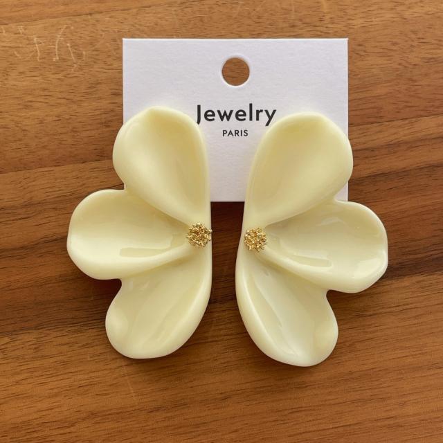 Light Luxury Versatile Resin Flower Earrings