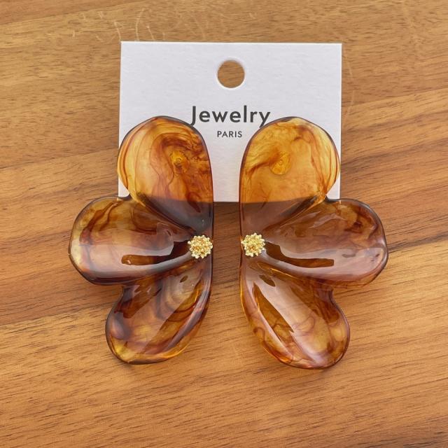 Light Luxury Versatile Resin Flower Earrings