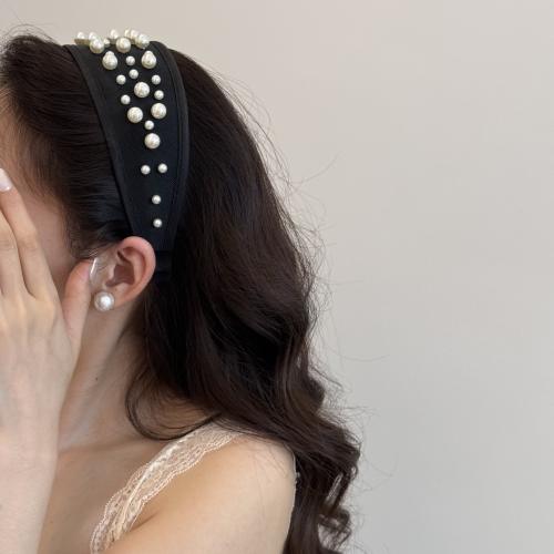 2026 Pearl Gentle Wide-Brimmed Versatile Headband
