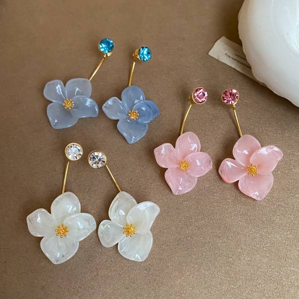 18K Real Gold Electroplated Super Fairy Diamond-Encrusted Resin Flower Earrings