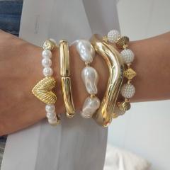 5pcs set imitation pearl acrylic bracelet set