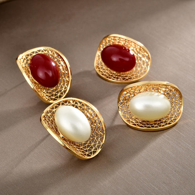 Palace-Style Oval Red Pearl Hollow-Out Earrings real gold plated earrings