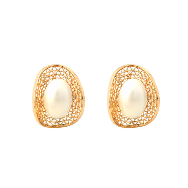 Palace-Style Oval Red Pearl Hollow-Out Earrings real gold plated earrings