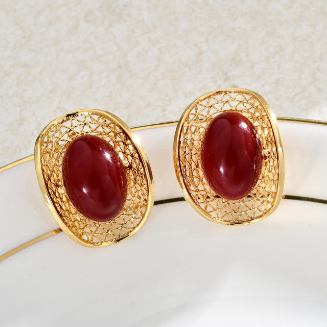 Palace-Style Oval Red Pearl Hollow-Out Earrings real gold plated earrings