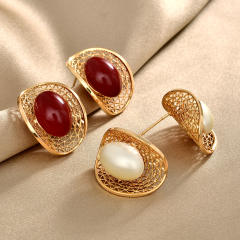Palace-Style Oval Red Pearl Hollow-Out Earrings real gold plated earrings