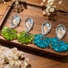 Fresh Forest-Inspired Transparent Green Grape Glass Earrings