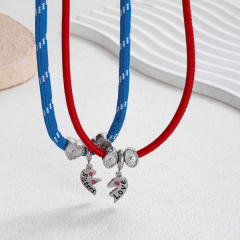 Personalized Stainless Steel Heart-Shaped Splicing Friendship Necklace