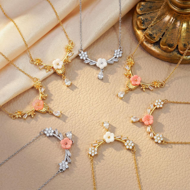 Popular Copper Micro-Inlaid Zircon Flower stainless steel chain necklace