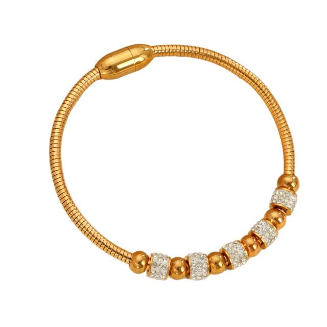 Fashion Simple stainless Steel Magnet Buckle Women's Bracelet with Diamond Beads