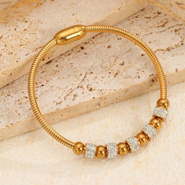Fashion Simple stainless Steel Magnet Buckle Women's Bracelet with Diamond Beads