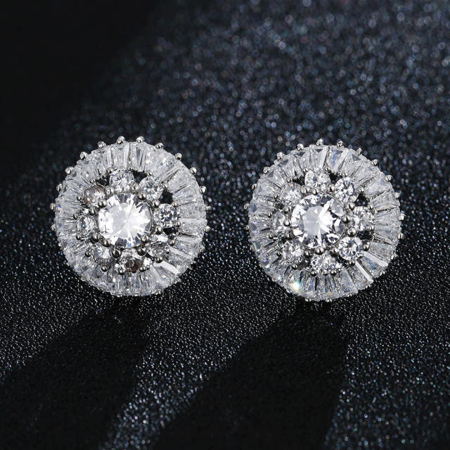 Delicate round full inlaid zircon earrings women's fashion banquet accessories