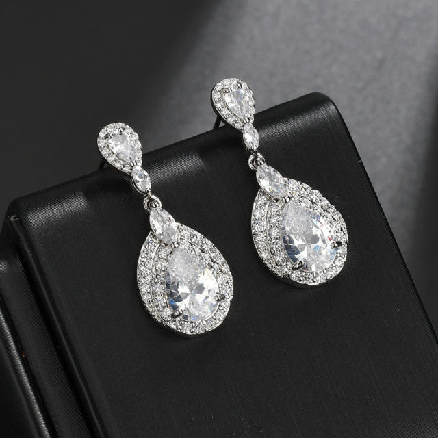 Elegant popular long water drop zircon earrings bride banquet ear jewelry