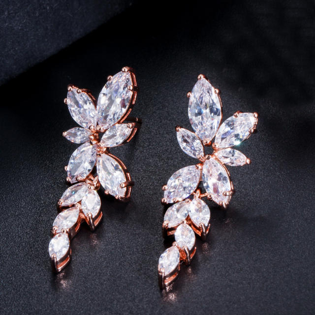Hot-Selling Elegant Lady Long Super Shiny Olive Branch Leaf Zircon Diamond Earrings