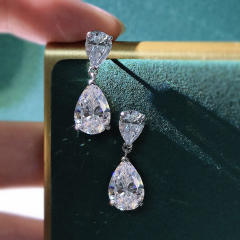 Water Drop Zircon Design Simple Elegant Copper Plated 18K Gold Earrings diamond earrings