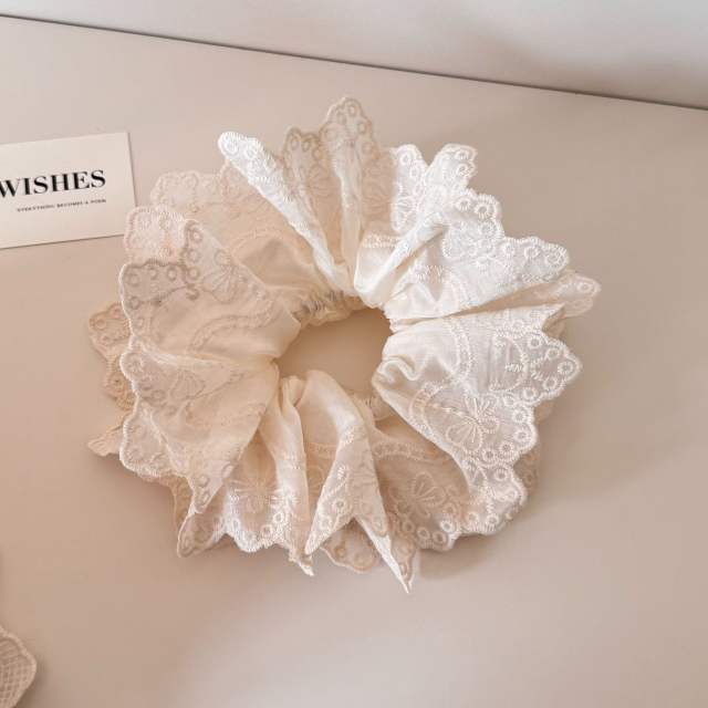 Gentle Floral Lace White Scrunchie for Women large size double layer scrunchies