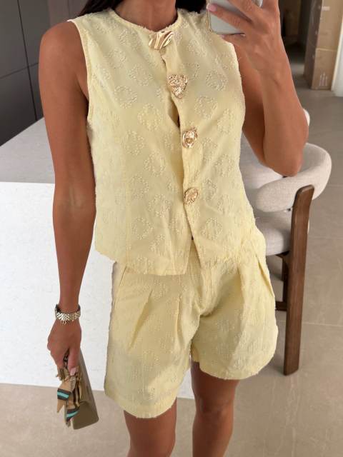 2026 Summer Loose Sleeveless Denim Shorts Set Fashionable Casual High-Waisted Two-Piece Set